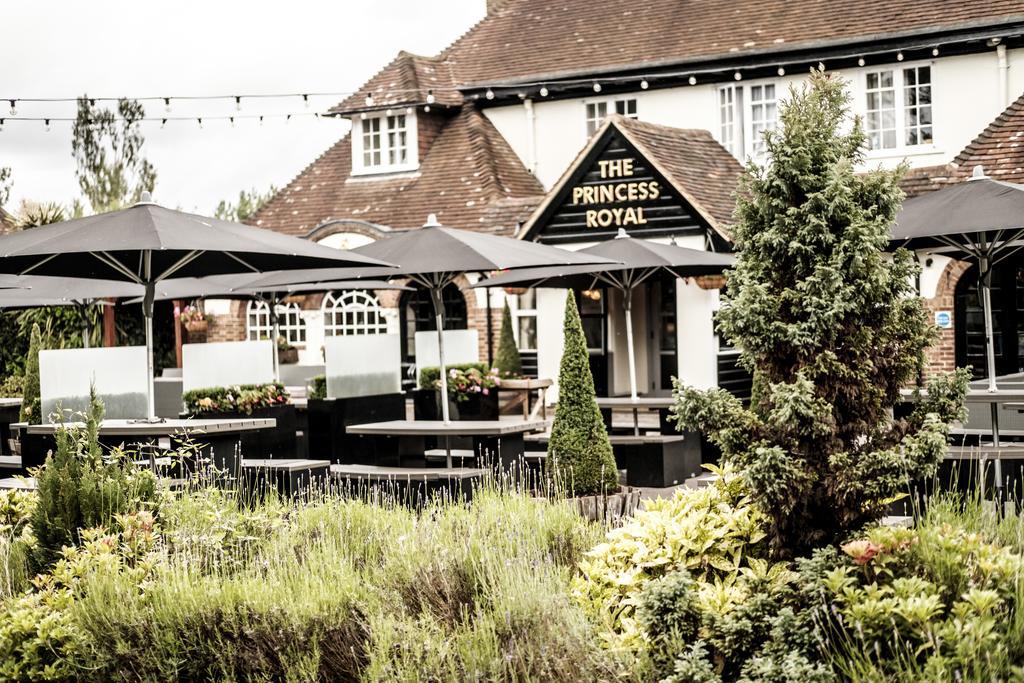 The Princess Royal Farnham  Εξωτερικό φωτογραφία